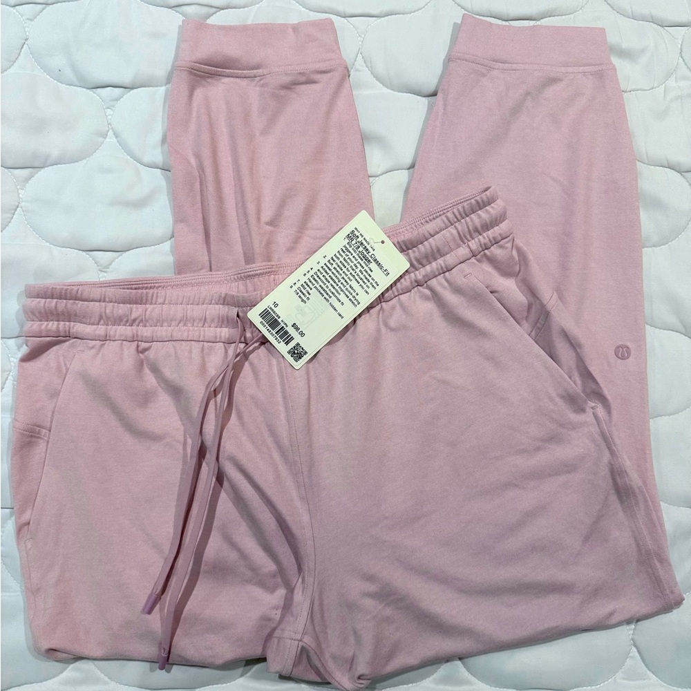 NWT Lululemon Soft Jersey Joggers - 10